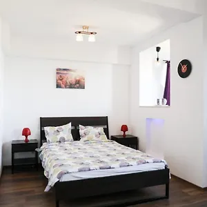  Apartament Ultracentral Cozy Near Old Town